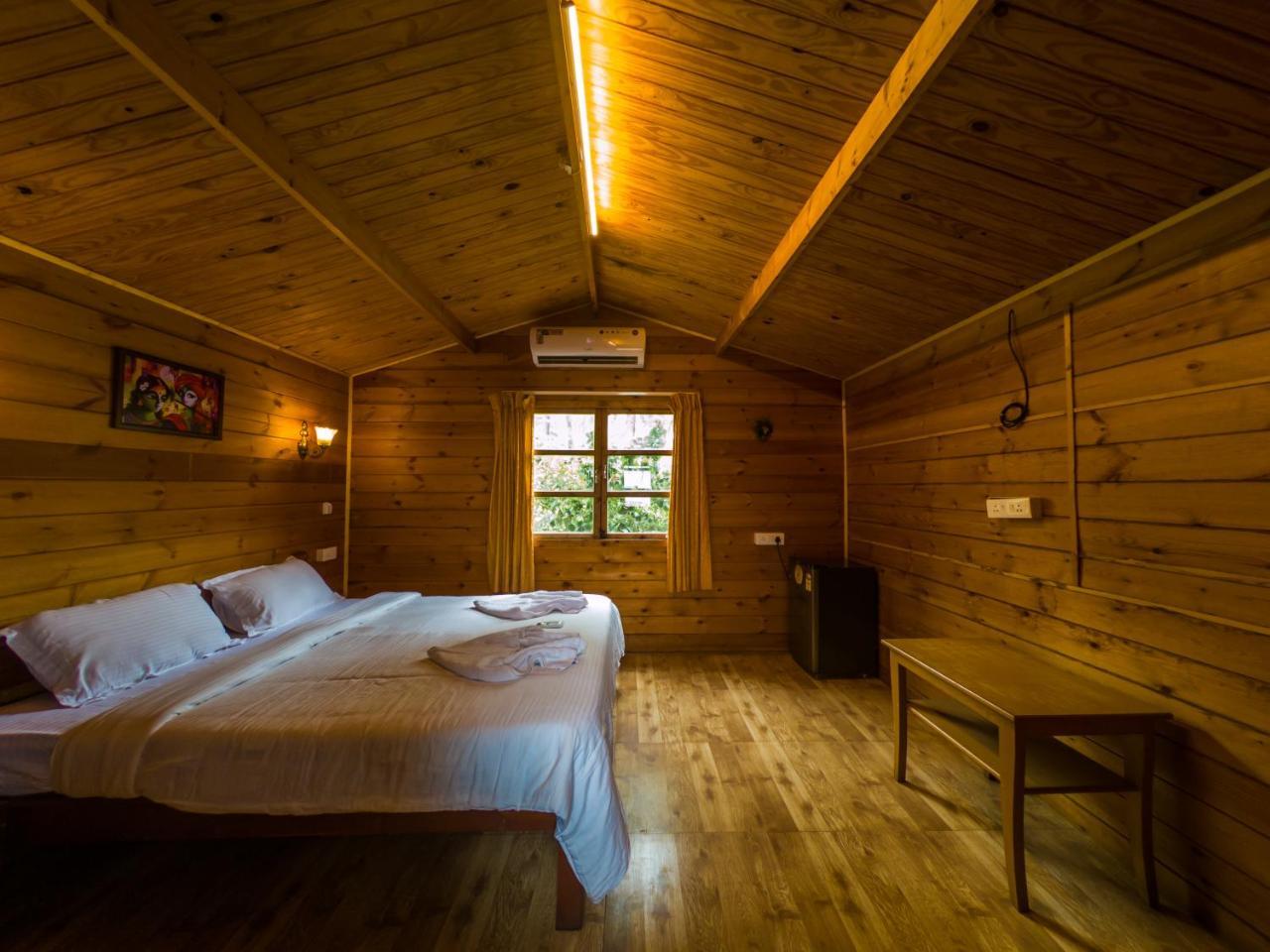 Vista Praia Beach Resort อันจูนา ภายนอก รูปภาพ