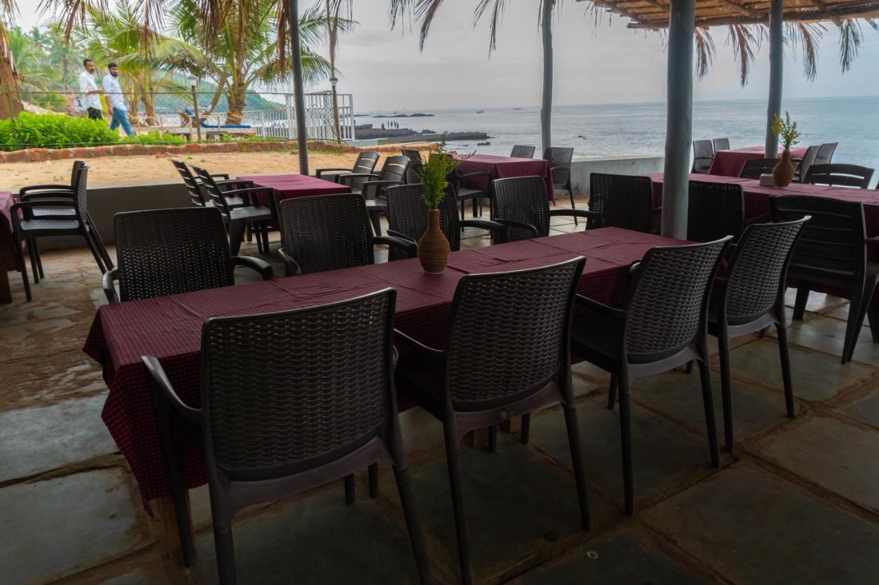 Vista Praia Beach Resort อันจูนา ภายนอก รูปภาพ