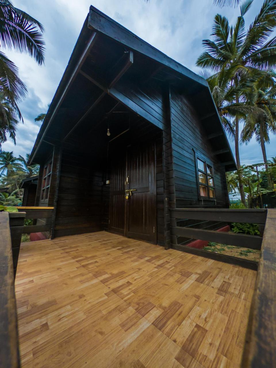 Vista Praia Beach Resort อันจูนา ภายนอก รูปภาพ