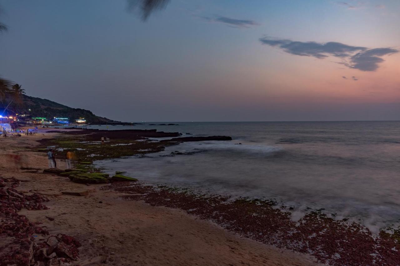 Vista Praia Beach Resort อันจูนา ภายนอก รูปภาพ