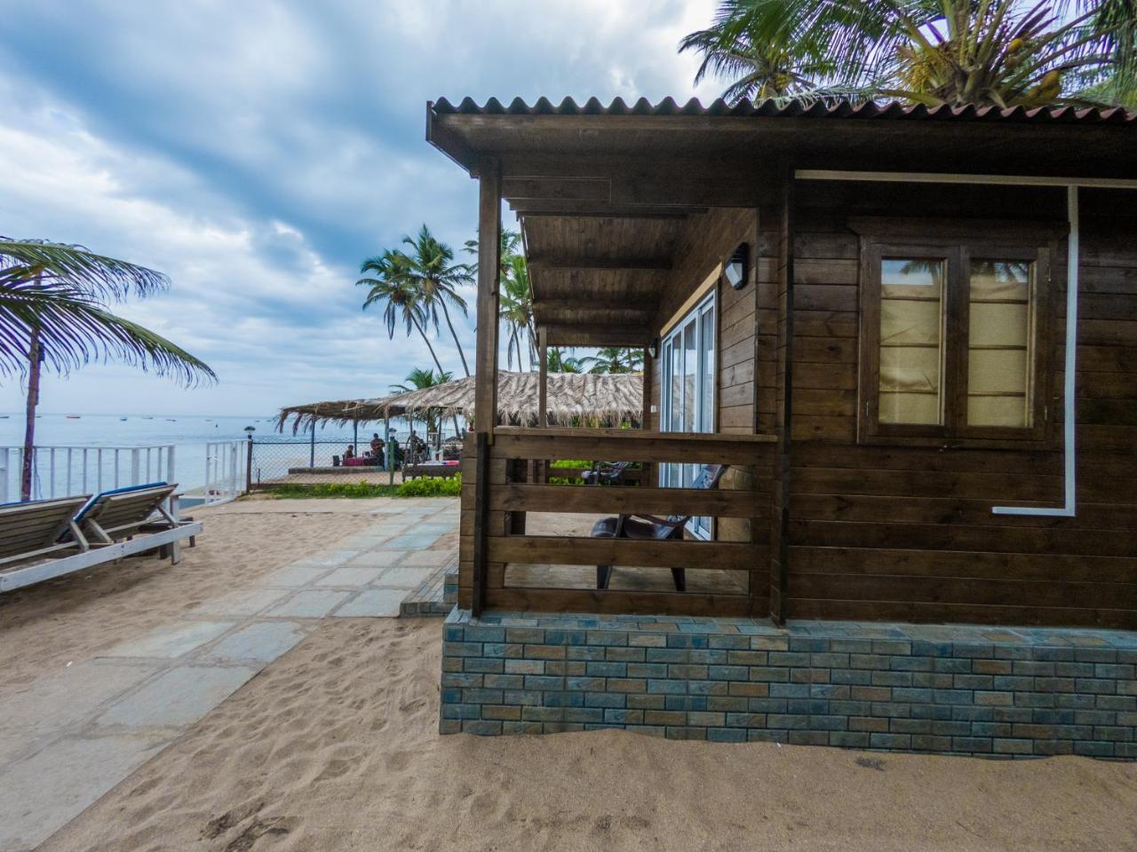 Vista Praia Beach Resort อันจูนา ภายนอก รูปภาพ